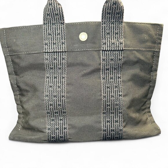 HERMES Canvas Herline PM Tote Grey - w Silver Lock (no key) - Picture 2 of 15